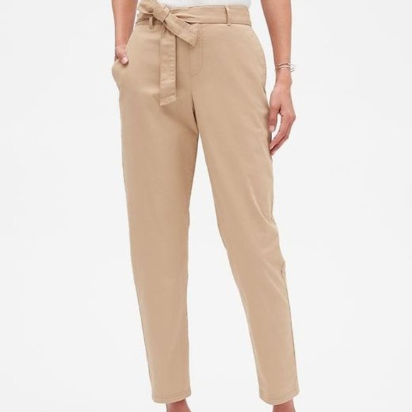 NWT Banana Republic Comfy & Cute Chino Pants KHAKI Tie Waist Size 6 - Picture 1 of 4